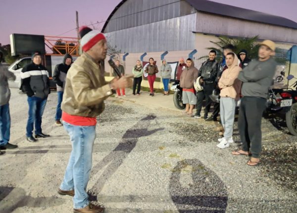 fitiasp-e-sindicatos-realizam-assembleias-nas-empresa-jbs-em-sarapui-e-itapetininga